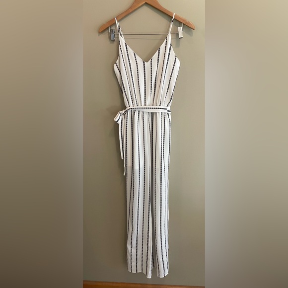 One Clothing: White Jumpsuit Romper with Black and Maroon Pattern Stripes - Picture 5 of 17